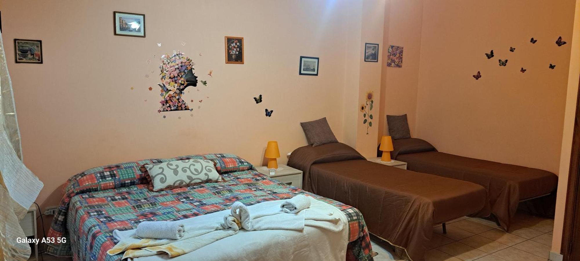 Casa Holiday Sea Etna Di Enza Linguaglossa Exterior foto